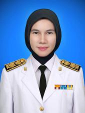 นางสารีนา นิวาสวัสดิ์